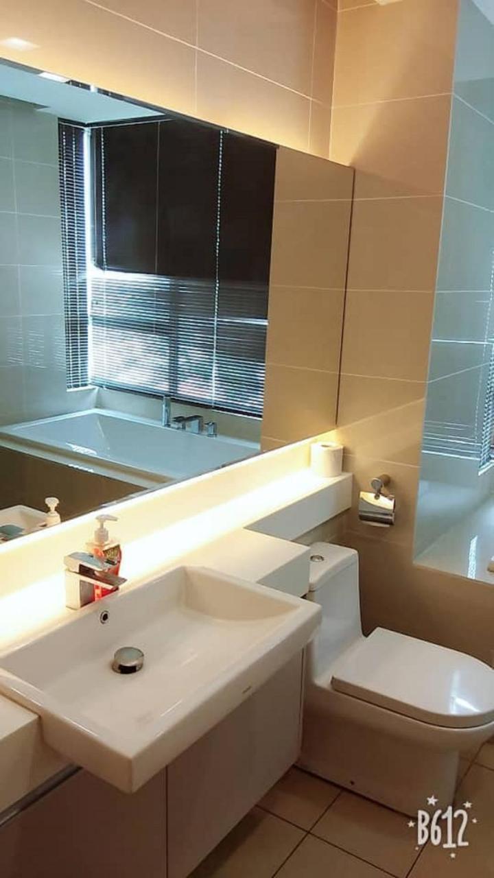 Apartment By Wgs Homestay Kuala Lumpur Esterno foto